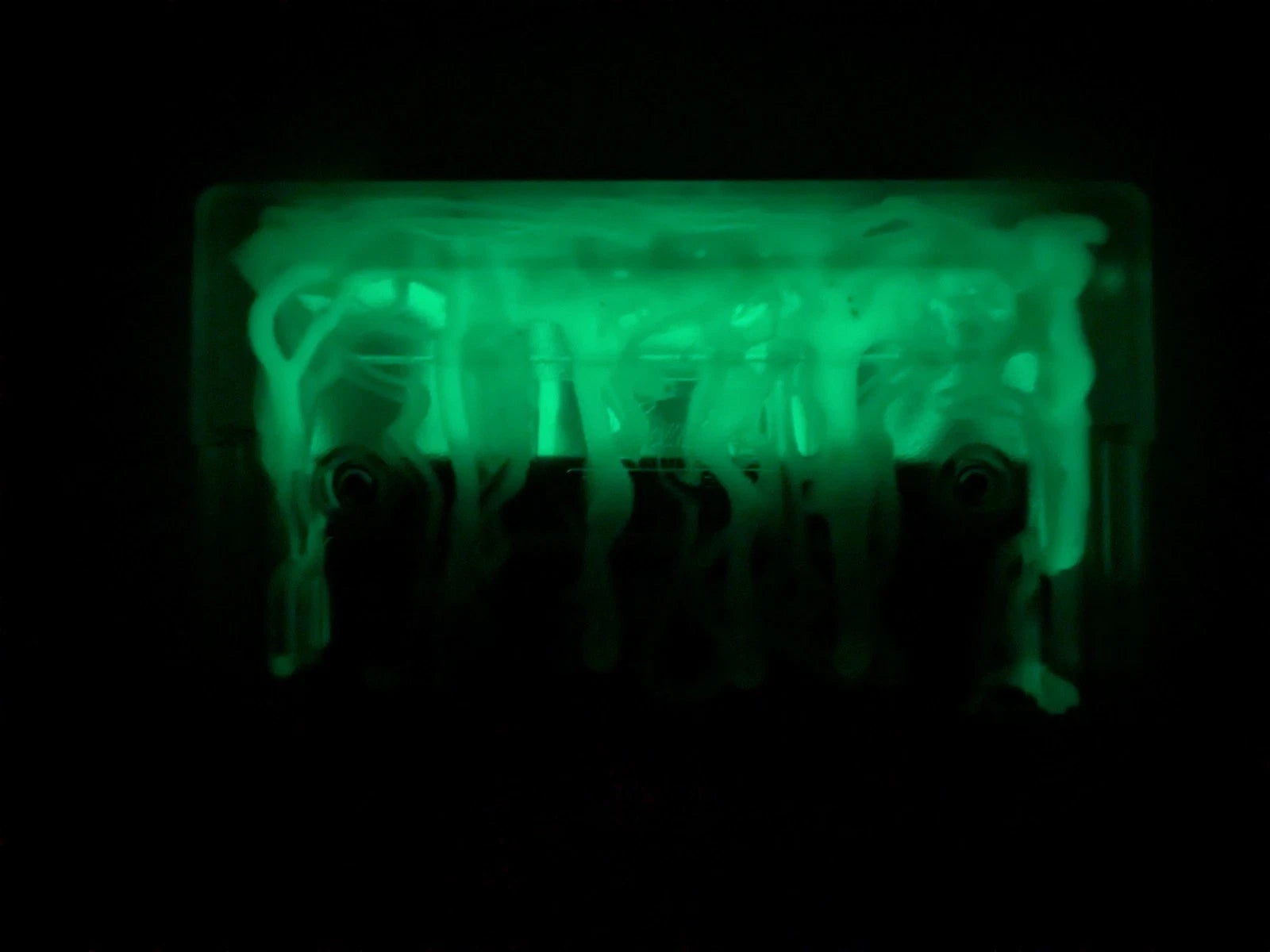 Teenage Mutant Ninja Turtles (of Rage): Shredder's Re-Revenge (Genesis Compatible) (Glow in the Dark Ooze Edition) - with Case and Manual image 3