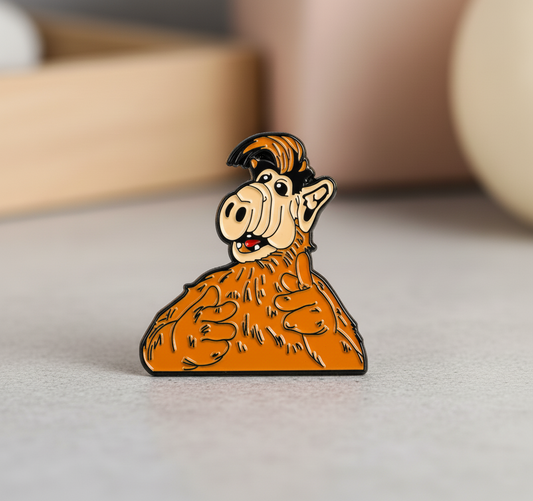 Funny ALF Enamel Pin – 80s TV Show Cartoon Alien Lapel Badge for Backpacks, Jackets, Gifts & Collectors
